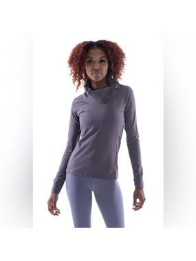 Women’s Long-Sleeve Mock Neck Top in Dusty Lavender